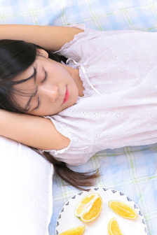 橘奈 子