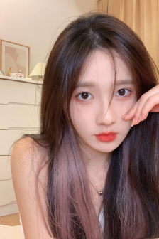 穿比基尼的姑娘